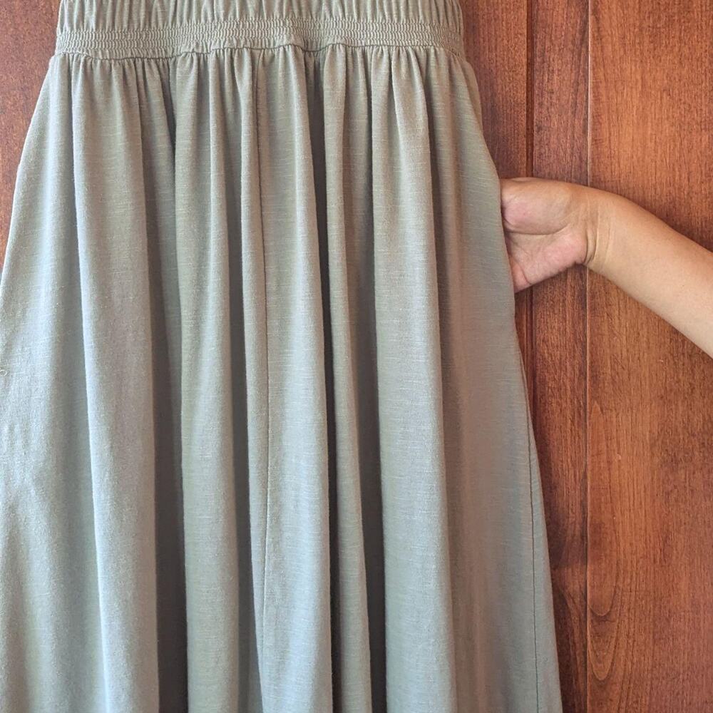 Universal thread crew neck sleeveless - Picture 7 of 7